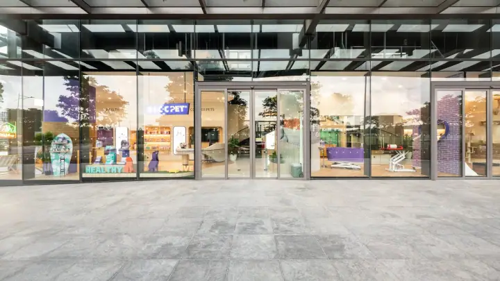 HICC Pet Singapore, a dog-friendly shop in Marina One in Singapore