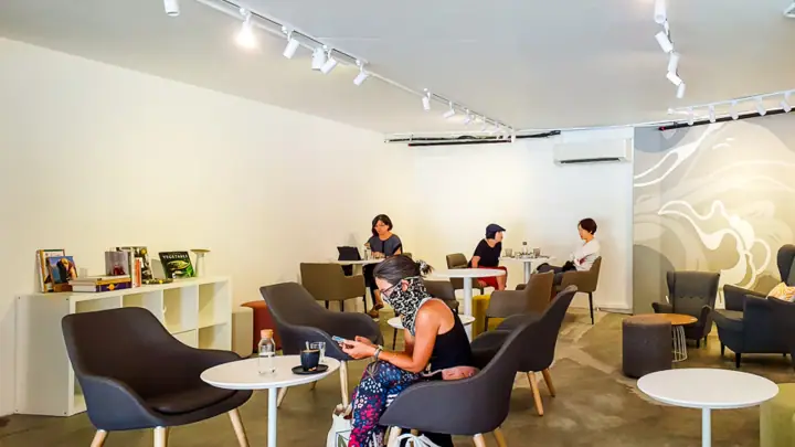 The Barking Bean, a dog-friendly cafe in Siglap V in Singapore