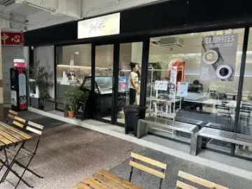 Burnt Cones Gelato (Sunset Way), Cafe in Clementi