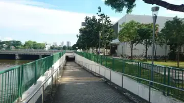 Geylang Park Connector, Trail in Mountbatten