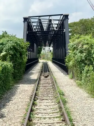 Rail Corridor South, Trail in Bukit Timah