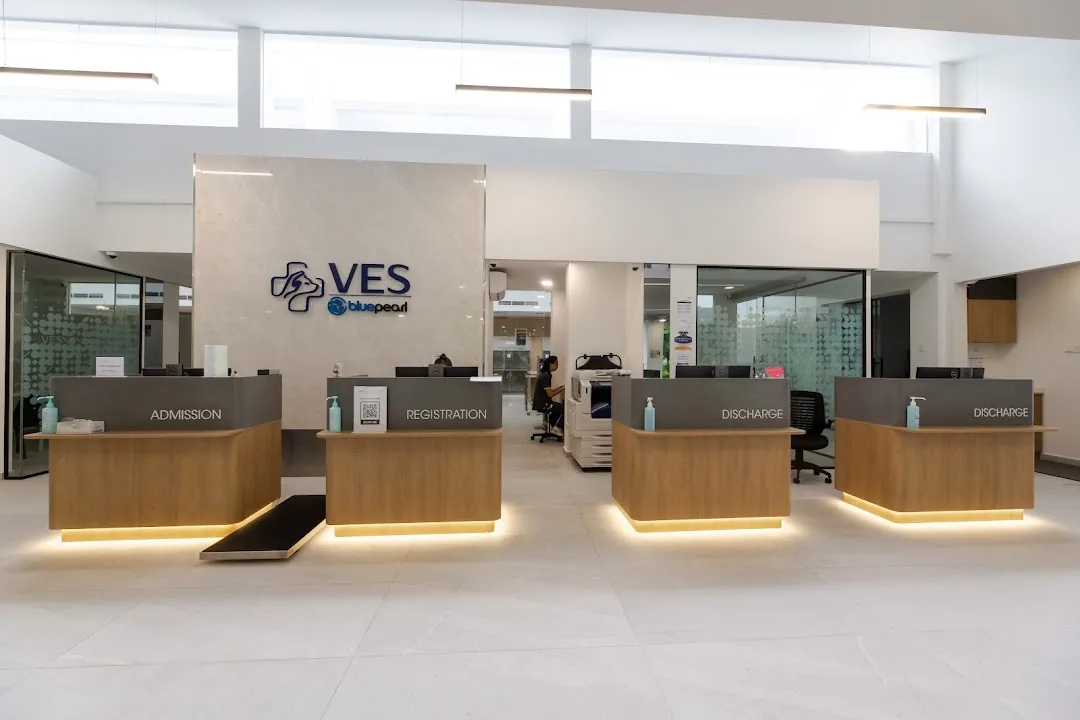 Veterinary Emergency & Specialty (VES) Hospital clinic exterior